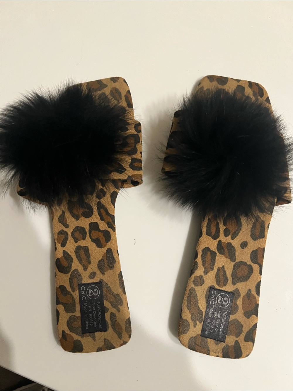 chic Leopard Print Fur Slide Sandals with Black Pom
